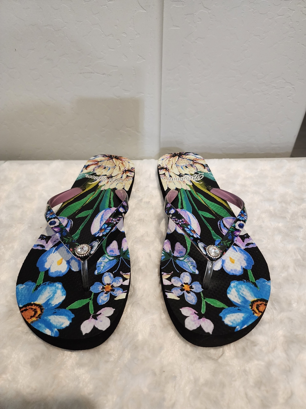 Brighton Floral Sandals - Picture 1 of 8